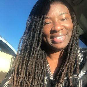 Meet your Posher, Tiffany